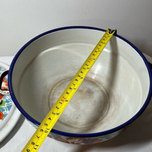 Vintage Lucky Elephant Chinese White Floral Enamel Casserole Rice Dish Pot w Lid - Picture 3 of 7